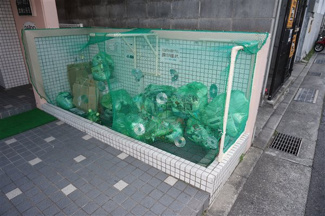 【その他共用部分】 | 敷地内ゴミステーションです