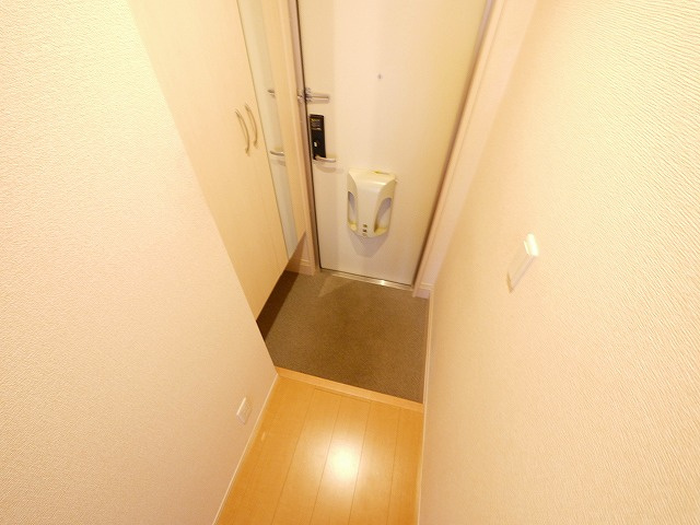 セントレジス八尾の玄関|シンプルで使いやすい玄関です