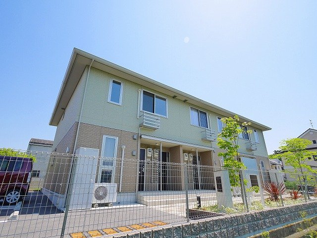 セントレジス八尾の外観|外観は落ち着いています