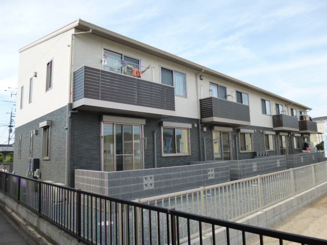 倉敷市真備町川辺のアパートの外観