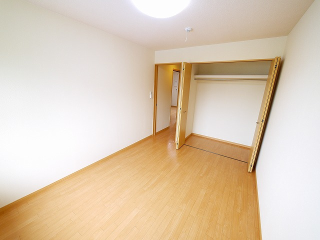 サンフィットヒルズ　Ａの洋室|広々とした洋室です