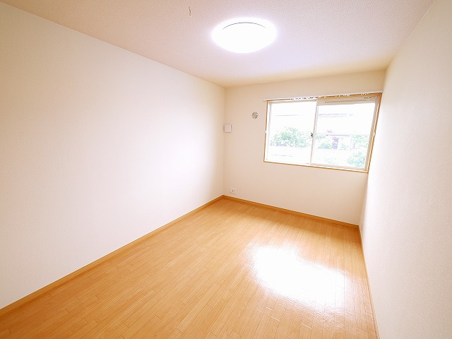 サンフィットヒルズ　Ａの洋室|個人の部屋や寝室として使える洋室です