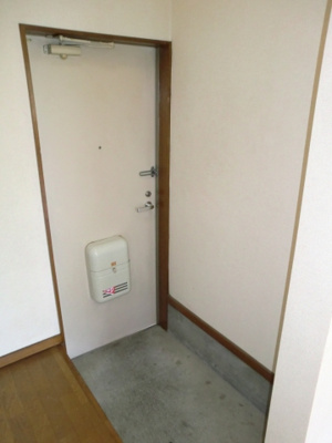 【玄関】 | コーポ小林 | ＜コーポ小林＞