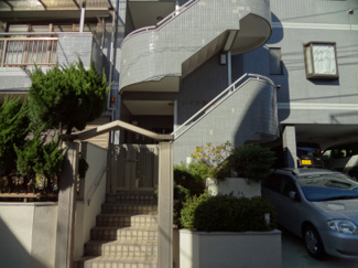 【エントランス】