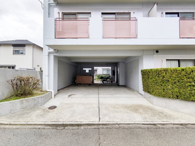 【駐車場】 | メゾン・ド・プラージュ（南甲子園小・真砂中学校区） | メゾン・ド・プラージュ