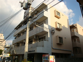 【外観】 | RC造り４階建てのしっかりした外観