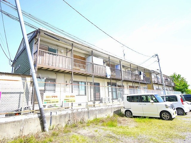 平尾ハイツの外観|外観は落ち着いています