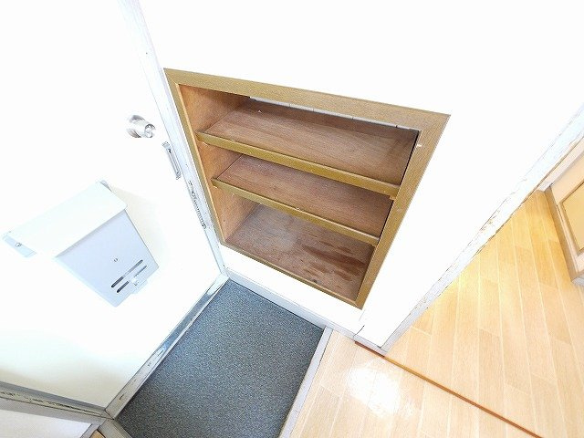 平尾ハイツの玄関|きれいな玄関です