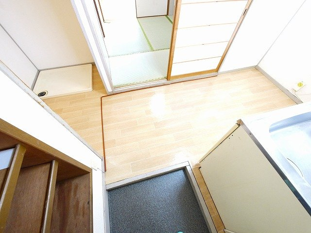 平尾ハイツの玄関|シンプルで使いやすい玄関です