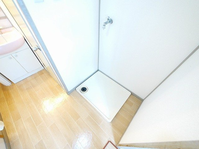 平尾ハイツの設備|室内洗濯置場