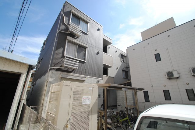 ルーエ西町の外観