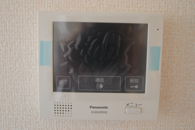 ルーエ西町のセキュリティ|ＴＶモニターホン
内装イメージ：同物件別室