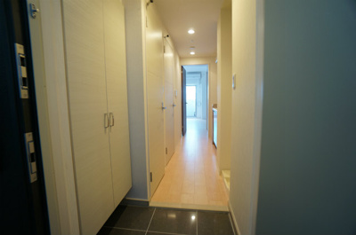 【玄関】 | ミッドコートウメキタ