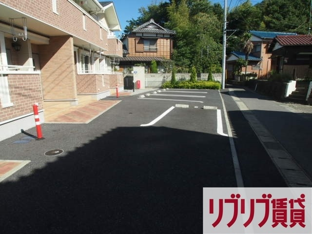 エスポワールの駐車場