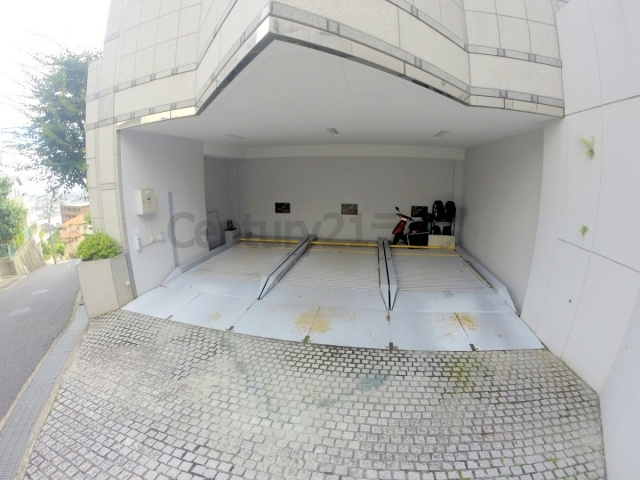【駐車場】 | エスタ雲雀丘