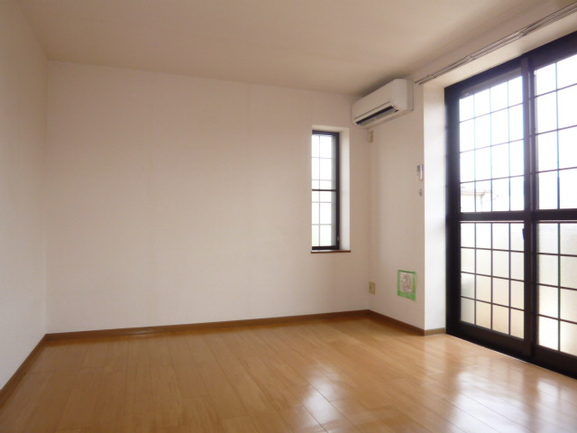 パルテールＢの居間・リビング|洋室７帖