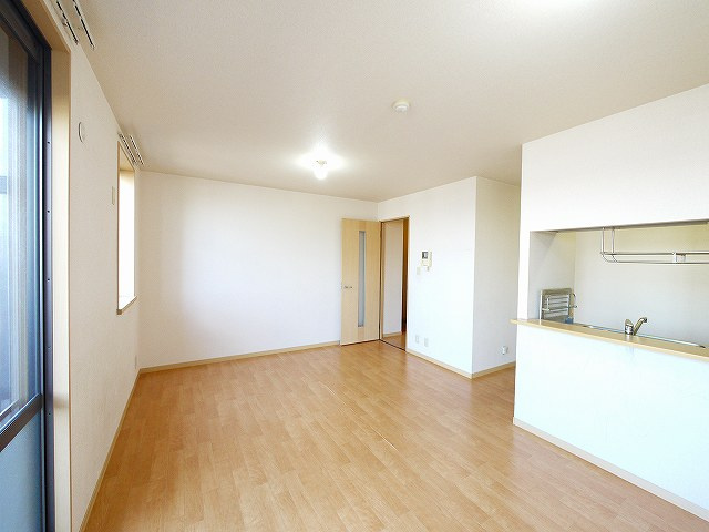 リーベンデールの居間・リビング|こちらのリビングで趣味の時間をお楽しみください