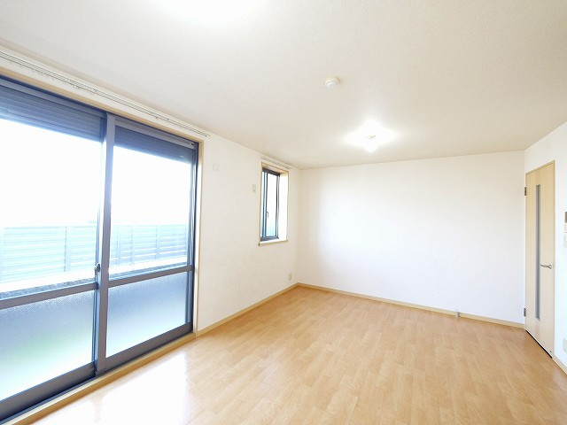 リーベンデールの居間・リビング|こちらのリビングで趣味の時間をお楽しみください