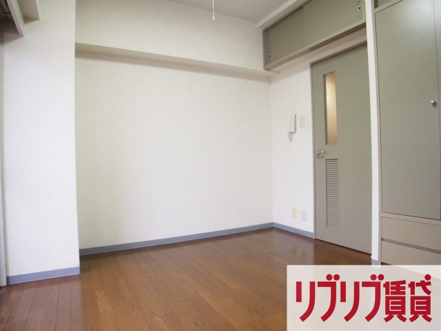ハイシティ弁天の居間・リビング