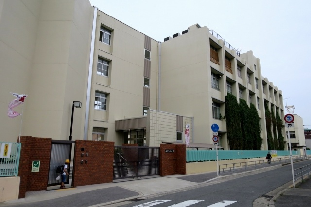 クロワールタウン塚本　大阪市西淀川区歌島　新築一戸建ての周辺|歌島小学校