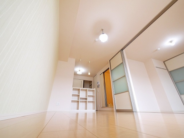 プラナスの居間・リビング|ゆったり過ごせる居間です