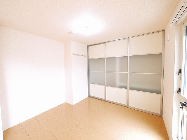 プラナスの洋室|ゆったりした洋室です