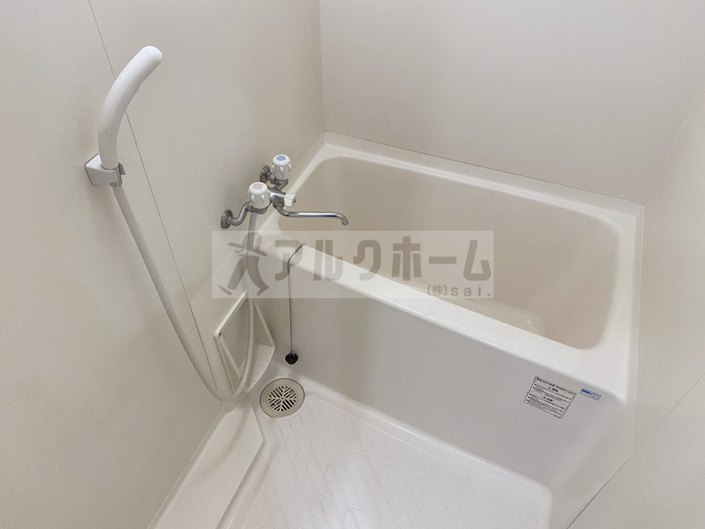 ティーエヌコートの浴室