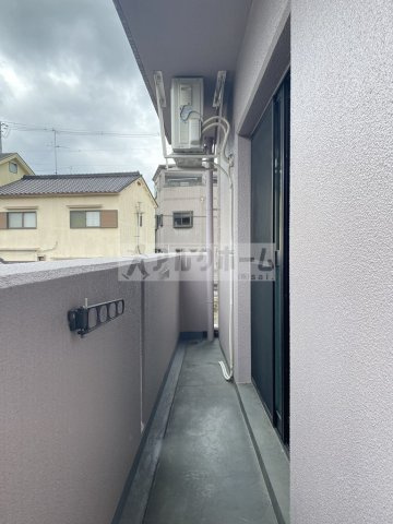 ティーエヌコートのバルコニー