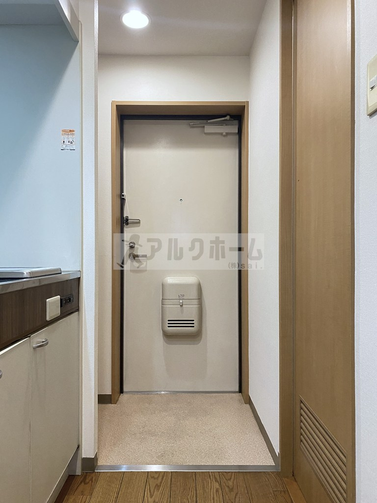 ティーエヌコートの玄関