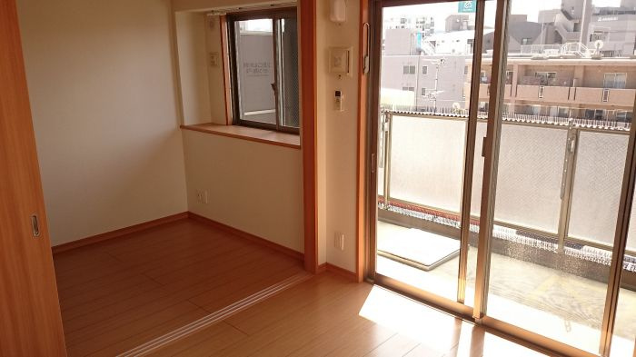 ネストピア平尾駅前の洋室|ネストピア平尾駅前（2DK）　洋室