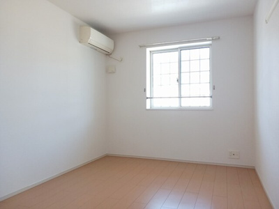 【寝室】 | ラフレシール