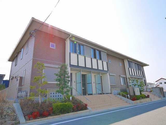 レジデンス城山台の外観