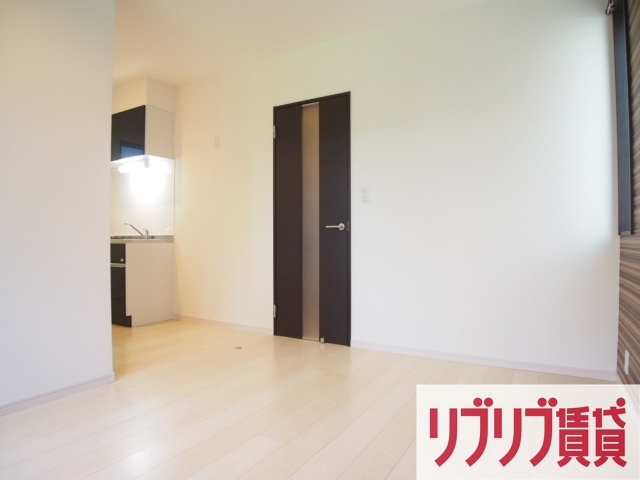 GRANDTIC KRSの居間・リビング
