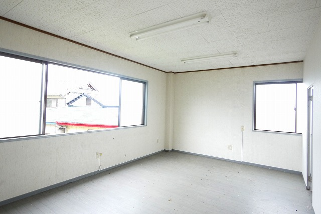 伊藤店舗（古市町）の内装