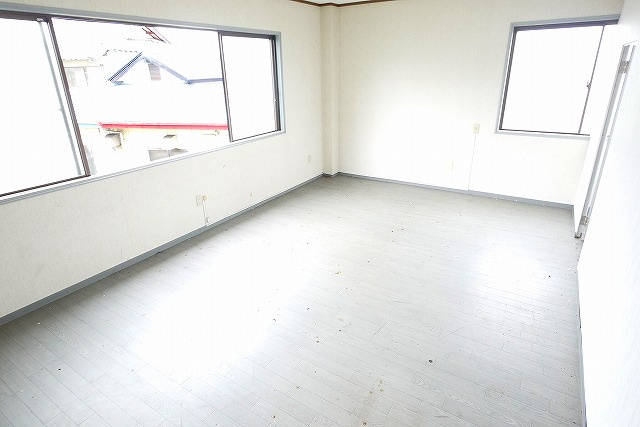 伊藤店舗（古市町）の内装