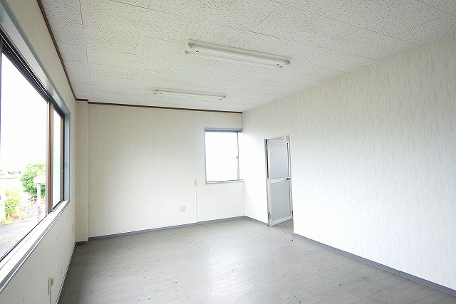 伊藤店舗（古市町）の内装