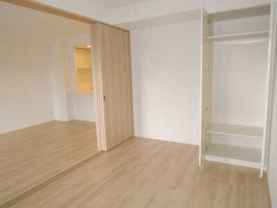 【洋室】 | ロジュマンタワー梅田