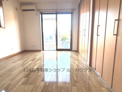 【独立洗面台】 | トゥインズ | シャワーつきです