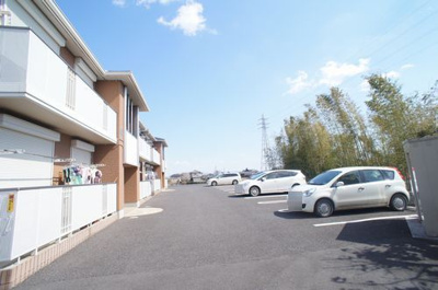 【駐車場】 | ヴァン・コリーヌⅠ