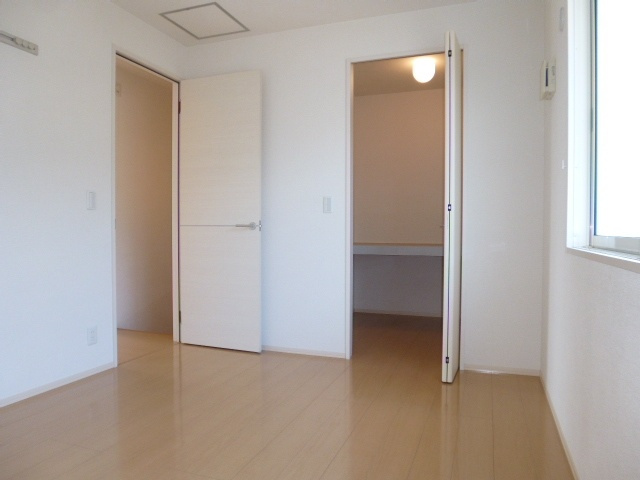 プリムローズ　ベルCの寝室|洋室