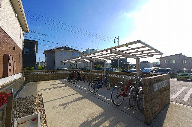 カーサレジオＡのその他共用部分|駐輪スペースです。