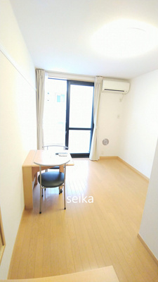 【内装】 | サステナビリティ | フローリングのお部屋です