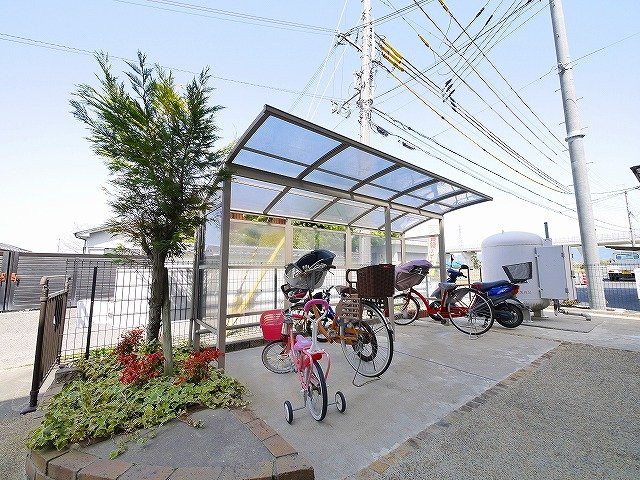 サンパレス結崎のその他共用部分|自転車置き場