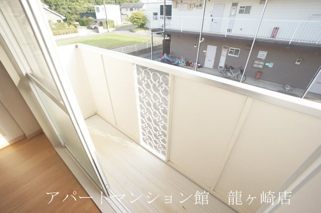 バード・ヒルＢのバルコニー