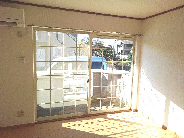 【洋室】 | グリーンパークＢ