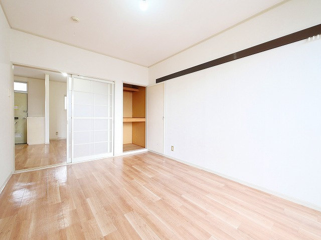 サンコート神殿Ｂの居間・リビング|ゆったり過ごせる居間です