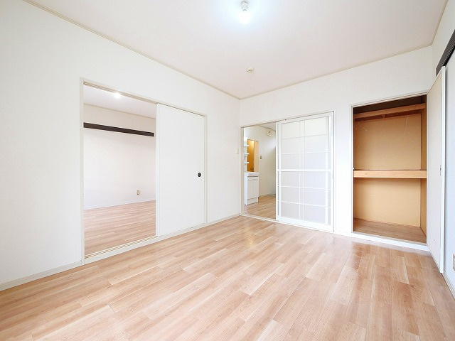 サンコート神殿Ｂの居間・リビング|使いやすい居間です