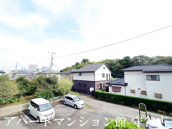 メディエートプラザ守谷百合ヶ丘の玄関