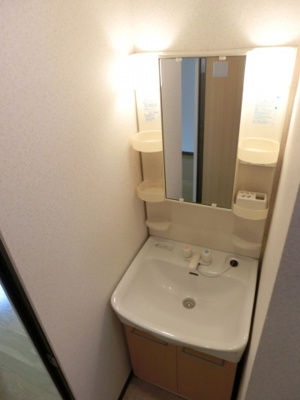 【洗面所】 | メゾンドリーフ