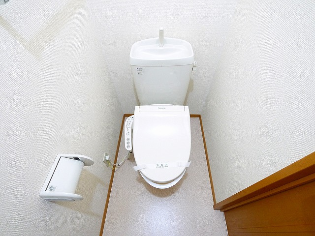 リビングタウン南生駒　Ｂ棟のトイレ|トイレもきれいです